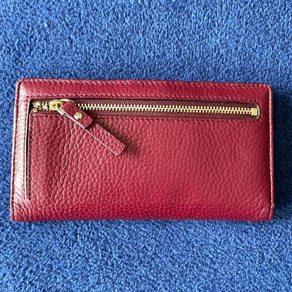 Kate Spade Bifold Wallet - wine approximately 6.5 x 3.5 - Picture 2 of 6